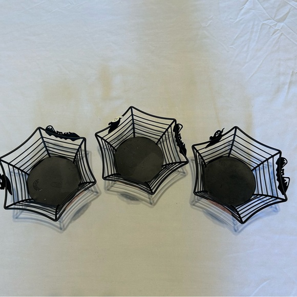 Halloween Pumpkin and Bat Metal Set of 3 Candle Holders - Picture 5 of 5